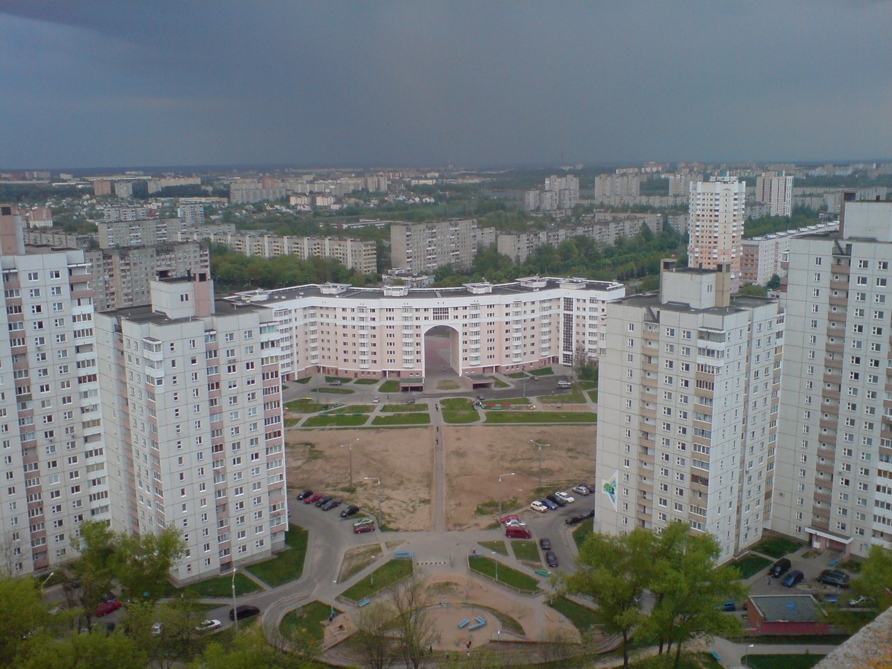 Серебрянка минск. Микрорайон Серебрянка Минск. Минск спальные районы. Серебрянка Минск фото. Серебрянка онлайнер.